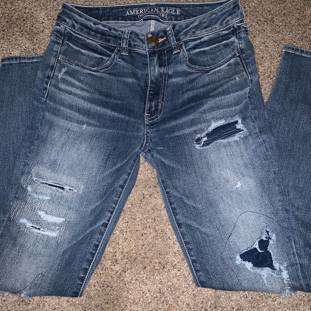 American eagle size 6 jeans
